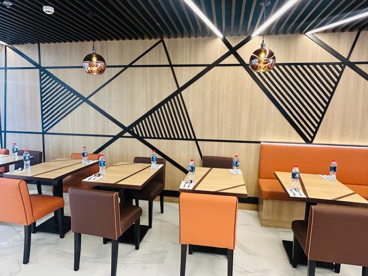 Luxury commercial lounge interior fit-out